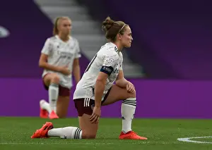 Arsenal's Kim Little Kneels in Solidarity: Arsenal Women vs Paris Saint-Germain, UEFA Womens Champions League Quarterfinals