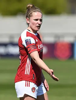 Arsenal's Kim Little Shines in Empty Meadow Park: Arsenal Women Outshine Brighton & Hove Albion in FA WSL 2021