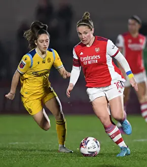 Arsenal's Kim Little vs. Reading's Tia Primmer: A Battle in the FA WSL