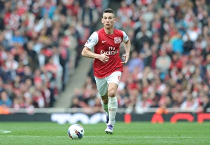Arsenal V Sunderland 2011-12 Prints: Arsenal's Koscielny in Action against Sunderland (2011-12)
