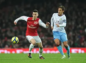 Arsenal's Koscielny Battles Past Petrov in FA Cup Showdown