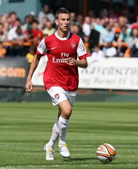 Arsenal's Koscielny Stars in 4-0 Pre-Season Win over Barnet