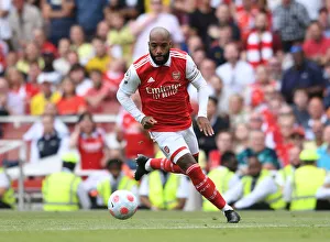 Arsenal's Lacazette in Action: Arsenal vs Everton, Premier League 2021-22