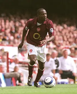 Arsenal's Lauren Celebrates 2-0 Victory Over Newcastle United at Highbury, FA Premier League 2005