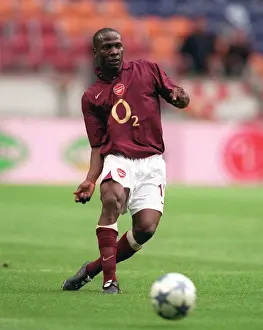 Arsenal's Lauren Celebrates 2-1 Victory Over Porto at the Amsterdam Tournament, 2005
