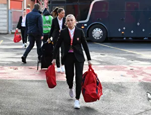 Arsenal's Leah Williamson Gears Up for FA Womens Continental League Cup Final Showdown Against Chelsea