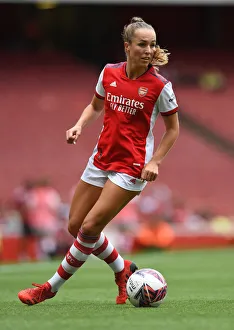 Arsenal Women V Chelsea Women - Mind Series 2021-22 Prints: Arsenal's Lia Walti in Action: Arsenal Women vs. Chelsea Women - Mind Series 2021-22