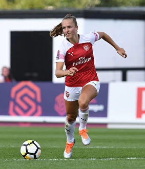 Images Dated 19th August 2018: Arsenal's Lia Walti in Action: Arsenal Women vs West Ham United Women (2018-19)