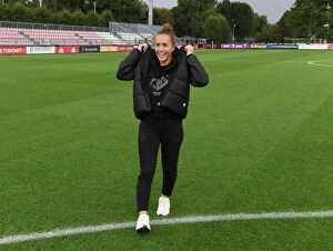 Images Dated 28th September 2022: Arsenal's Lia Walti Prepares for AFC Ajax Showdown in UEFA Women's Champions League