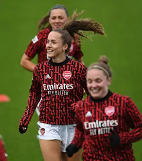 Arsenal's Lia Walti Shines in Empty Meadow Park: Arsenal Women vs. West Ham United Women Amidst Coronavirus Restrictions