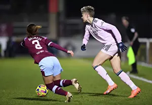 Arsenal's Lina Hurtig Fends Off West Ham's Pressure in Barclays Women's Super League Clash