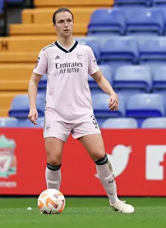 Arsenal's Lotte Wubben-Moy Shines in FA WSL Showdown: Arsenal vs Liverpool