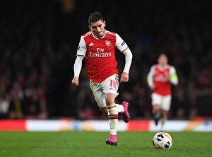 Images Dated 25th October 2019: Arsenal's Lucas Torreira in Action against Vitoria Guimaraes in UEFA Europa League Group Stage