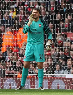 Arsenal's Lukasz Fabianski Secures 1:0 Win Over West Ham United in Barclays Premier League