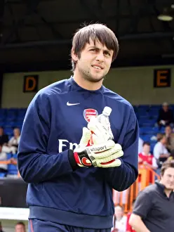 Arsenal's Lukasz Fabianski Shines in Dominant 2007 Pre-Season Win Against Barnet (2-0)