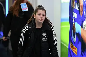 Arsenal's Madison Earl Prepares for Leicester City Showdown in Women's Super League