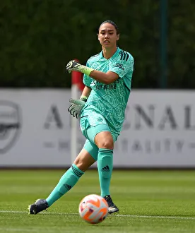 Arsenal Women V Brighton And Hove Albion Women - Pre Season 2022-23 Prints: Arsenal's Manuela Zinsberger in Action: Arsenal Women vs Brighton & Hove Albion Women - Pre-Season Friendly