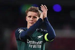 PSV Eindoven V Arsenal 2023-24 Prints: Arsenal's Martin Odegaard Applauding Fans: PSV Eindhoven vs Arsenal
