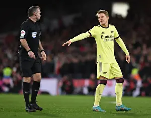 Arsenal's Martin Odegaard Discusses Calls with Referee during Crystal Palace vs Arsenal Premier League Clash