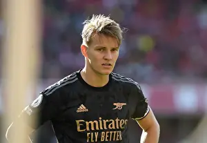 Arsenal's Martin Odegaard Focuses Amidst Nottingham Forest Tension - Premier League 2022-23