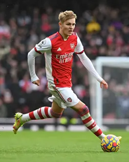 Arsenal's Martin Odegaard Shines in Arsenal v Newcastle United Premier League Clash