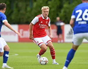 Arsenal's Matt Smith in Action during Pre-Season Friendly against Ipswich Town (2022-23)