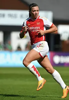 Arsenal's McCabe Shines: Arsenal Women Defeat Aston Villa in FA WSL Thriller