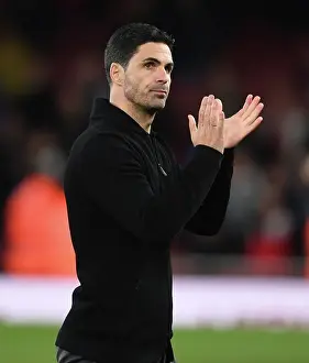 Arsenal's Mikel Arteta Celebrates with Fans after Victory over Chelsea in Premier League