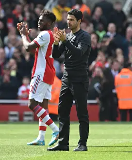 Arsenal's Mikel Arteta Celebrates with Fans after Victory over Manchester United (2021-22)