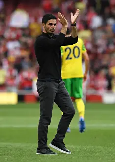 Arsenal V Norwich City 2021-22 Prints: Arsenal's Mikel Arteta Celebrates Victory with Fans: Arsenal 1-0 Norwich City (2021-22)