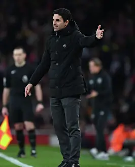 Arsenal's Mikel Arteta Leads the Way Against Brentford in Premier League Clash