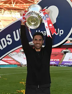 Arsenal V Chelsea FA Cup Final 2020 Prints: Arsenal's Mikel Arteta Lifts FA Cup After Empty-stadium Victory over Chelsea