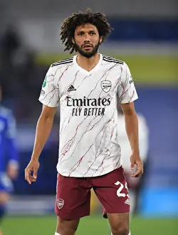 Arsenal's Mohamed Elneny in Action: Leicester City vs. Arsenal Carabao Cup Showdown