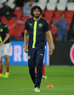 Paris Saint Gernain V Arsenal 2016-17 Prints: Arsenal's Mohamed Elneny Readies for Paris Saint-Germain Showdown in UEFA Champions League (2016-17)