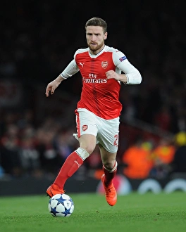 Arsenal's Mustafi in Action: Arsenal vs. Bayern Munich, UEFA Champions League 2016-17