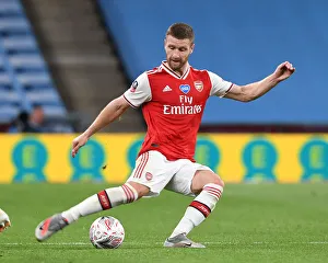Arsenal's Mustafi Focuses Amidst Tension: Arsenal vs Manchester City FA Cup Semi-Final