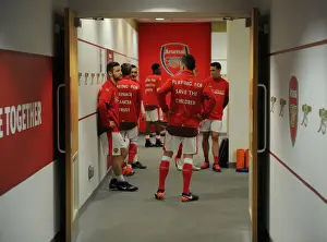 Arsenal's Mustafi and Koscielny Warm Up Ahead of Arsenal v Stoke City (2016-17)
