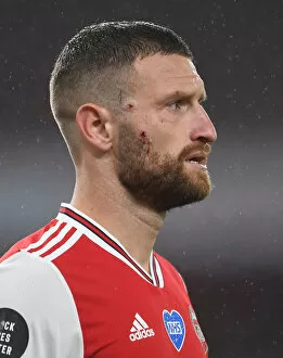 Images Dated 7th July 2020: Arsenal's Mustafi Suffers Facial Injury Against Leicester City (2019-20)