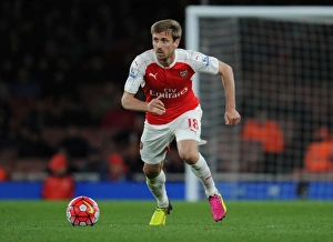 Arsenal V West Bromwich Albion 2015-16 Prints: Arsenal's Nacho Monreal in Action: Arsenal vs. West Bromwich Albion (2015-16)