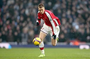 Images Dated 31st January 2009: Arsenal's Nicklas Bendtner in Action Against West Ham United, Barclays Premier League