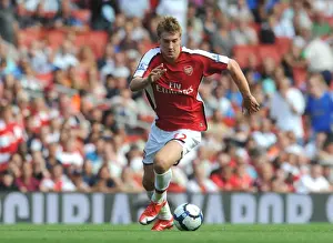 Arsenal's Nicklas Bendtner Scores in 4-1 Victory over Portsmouth at Emirates Stadium, 2009