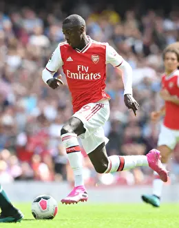 Arsenal's Nicolas Pepe in Action: Premier League Showdown against Burnley, 2019-20