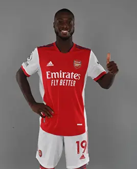 Arsenal's Nicolas Pepe Kicks Off New Season Training at London Colney