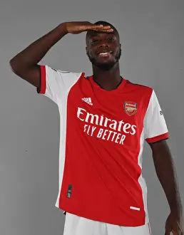 Arsenal's Nicolas Pepe Kicks Off New Season Training at London Colney