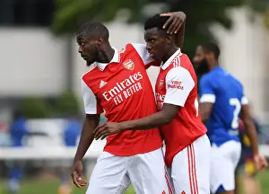 Arsenal's Nketiah and Pepe Celebrate First Goal in Pre-Season Victory over Ipswich Town