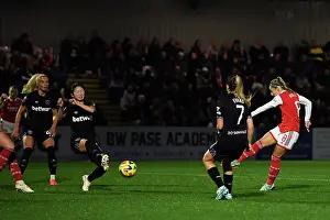 Arsenal's Nobbs Scores First Goal in 2022-23 FA WSL Match Against West Ham United