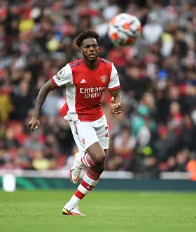 Arsenal's Nuno Tavares in Action Against Chelsea at Emirates Stadium (Premier League 2021-22)