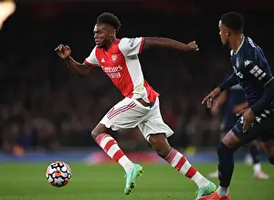 Arsenal's Nuno Tavares in Action: Premier League 2021-22 - Arsenal vs. Aston Villa