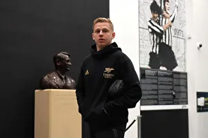 Newcastle United V Arsenal 2022-23 Prints: Arsenal's Oleksandr Zinchenko Arrives at St