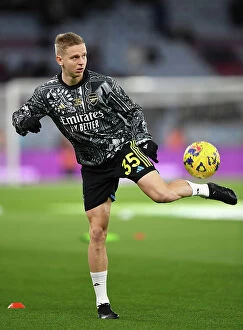 Images Dated 9th December 2023: Arsenal's Oleksandr Zinchenko Gears Up for Aston Villa Clash in Premier League (2023-24)